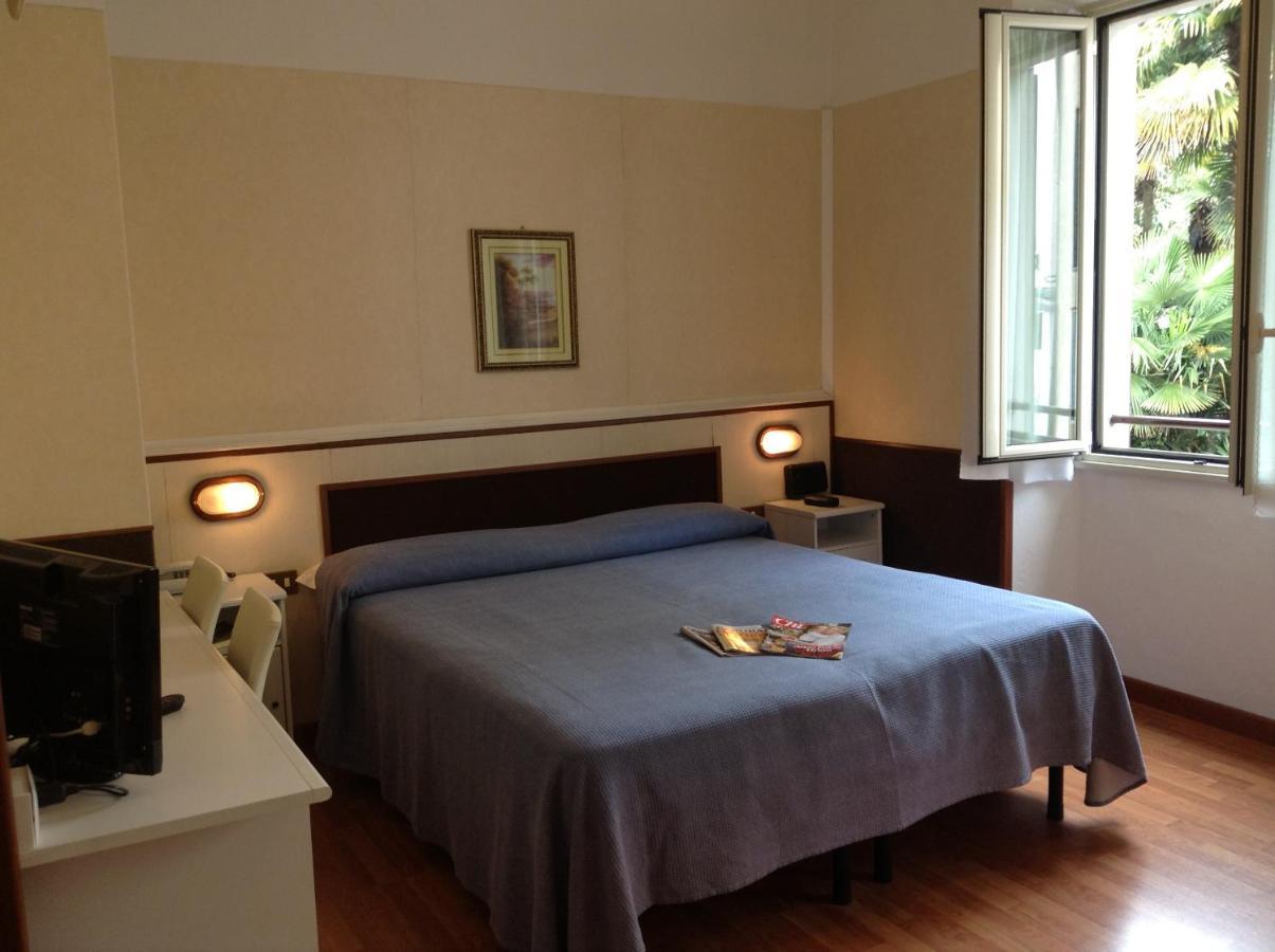 Hotel Eden Baveno Exterior photo
